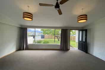 104 Molyneux Av, Cromwell