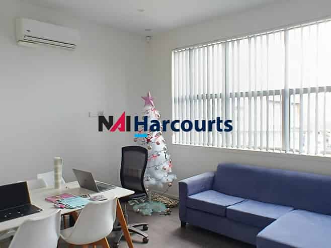 Top Quality Live/Work Unit