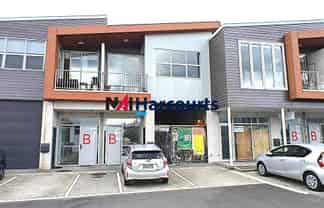 Top Quality Live/Work Unit