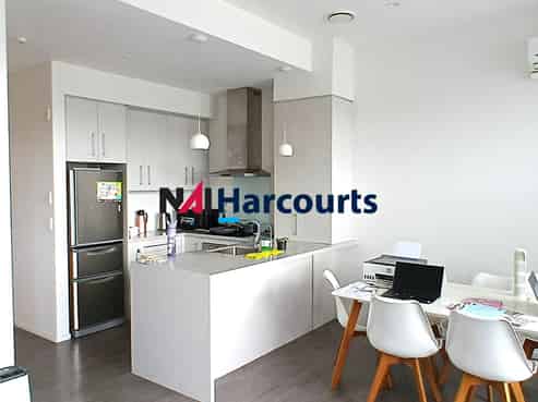 Top Quality Live/Work Unit