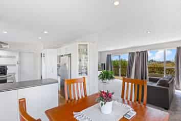 13 McClintock Road, Massey