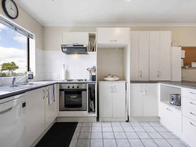 86c Naylors Drive, Mangere