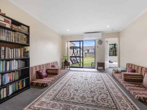 86c Naylors Drive, Mangere