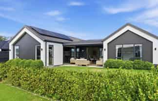 8 Tabor Place, LINCOLN