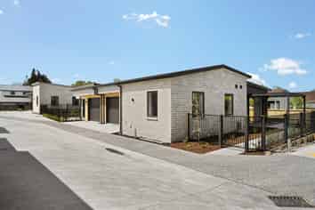 5 Fable Way, Leamington