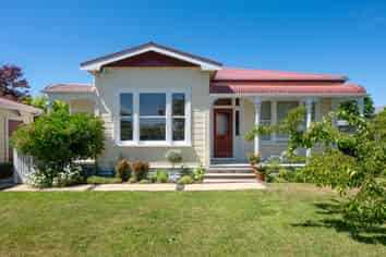 14 Carnot Street, Glenholme