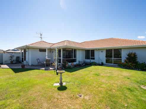 5 Rosaline Frank Street, Stoke