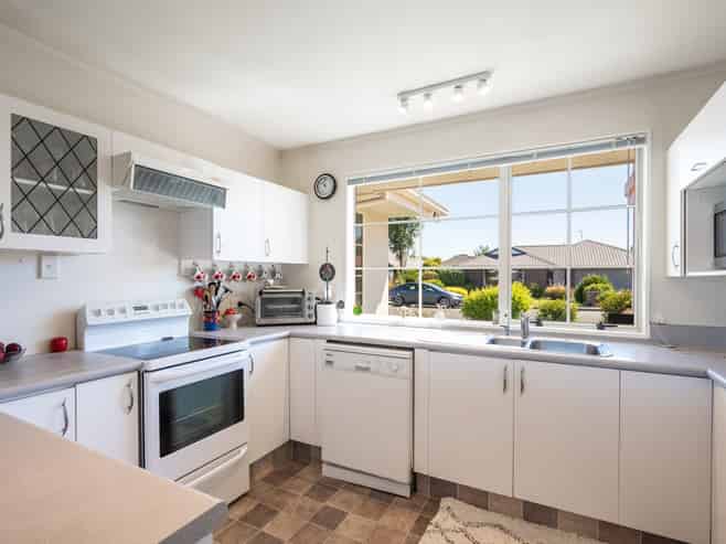 5 Rosaline Frank Street, Stoke