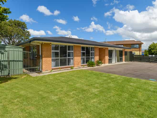 199 Otumoetai Road, Brookfield