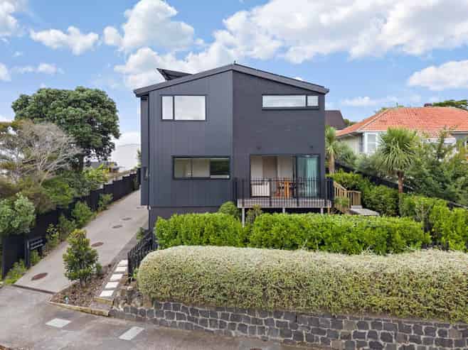 1/805 Riddell Road, Saint Heliers