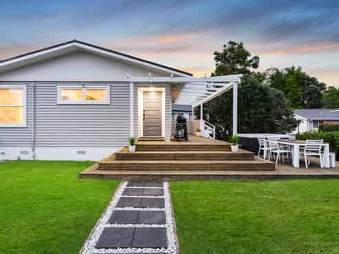 64 Blakeborough Drive, Forrest Hill