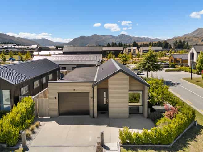 24 Obelisk Street, Wanaka