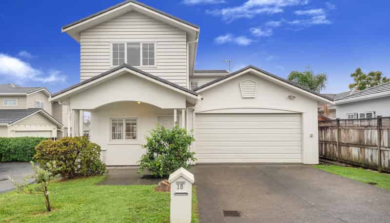 15 Mulvaney Crescent, Henderson