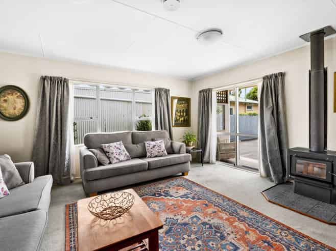 2/502 Whitehead Road, Hastings