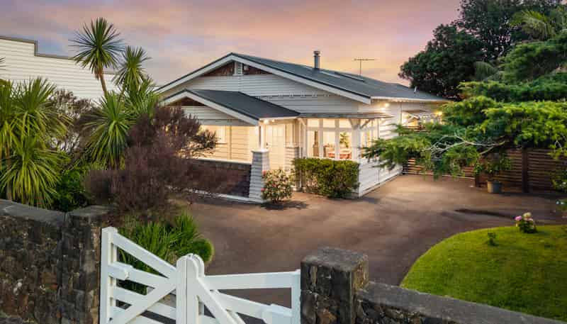 38A Western Springs Road, Western Springs