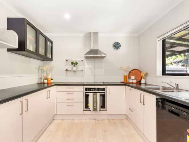 14 Taiaapure Street, Weymouth