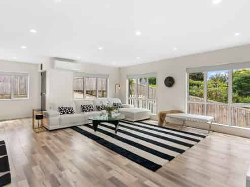 102A Oakdale Road, Hillsborough