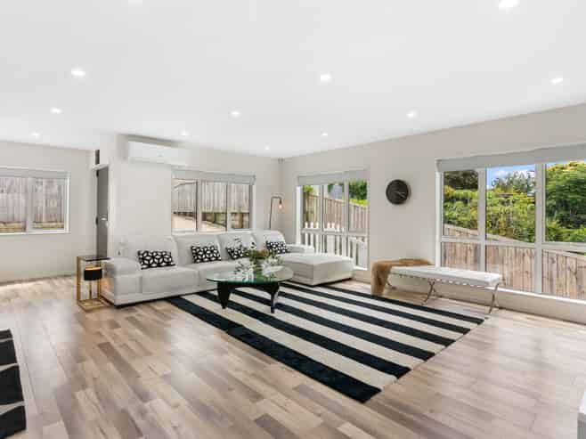 102A Oakdale Road, Hillsborough