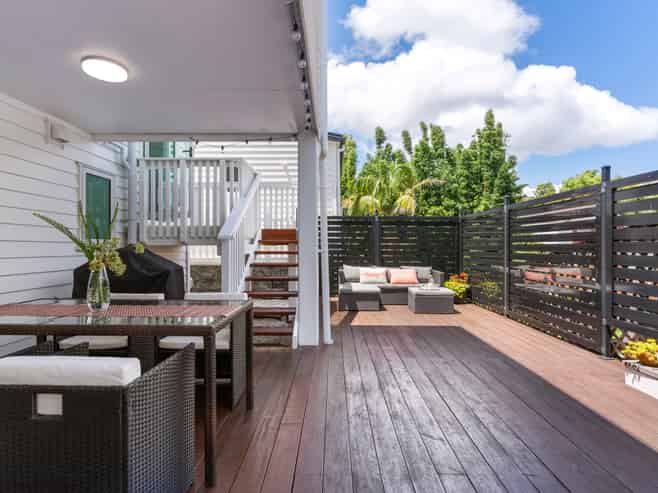 102A Oakdale Road, Hillsborough