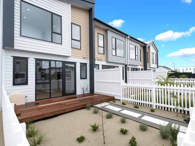 27 Turret Lane, Hobsonville