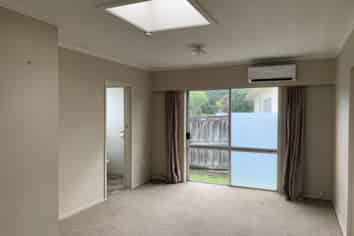 12A Carey Street, Forest Lake