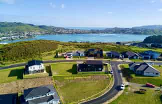 4 Te Arapito Close, Aotea