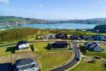 4 Te Arapito Close, Aotea