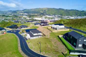 4 Te Arapito Close, Aotea