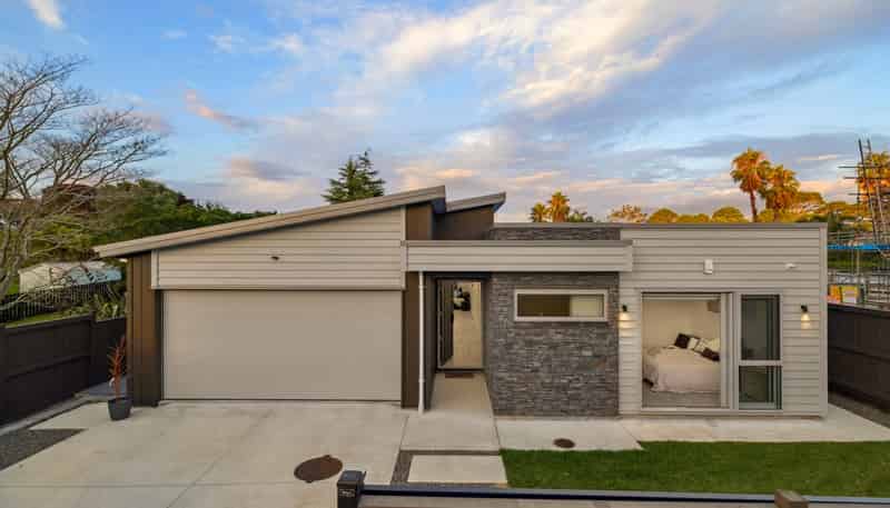 15A Elliot Street, Riverhead