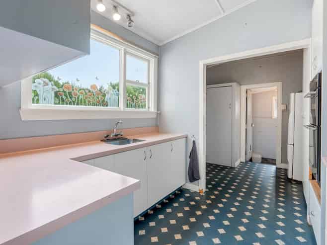 65 Cutten Street, South Dunedin