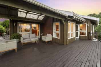 11 Rika Place, Kawaha Point