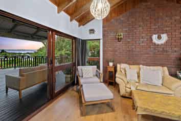 11 Rika Place, Kawaha Point