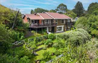 11 Rika Place, Kawaha Point