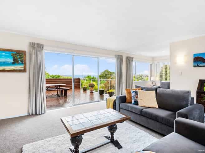 101 Glamorgan Drive, Torbay