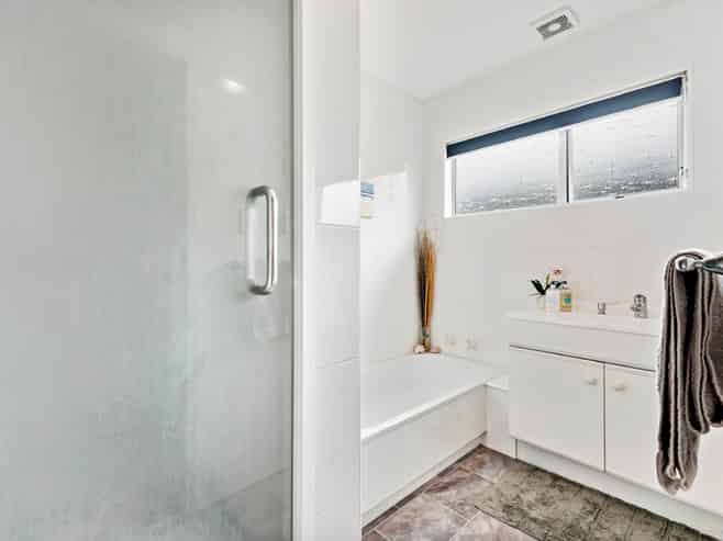 101 Glamorgan Drive, Torbay