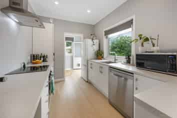 81A Woodglen Road, Glen Eden