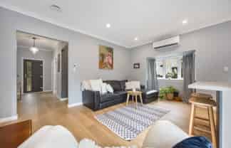 81A Woodglen Road, Glen Eden