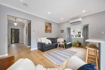 81A Woodglen Road, Glen Eden