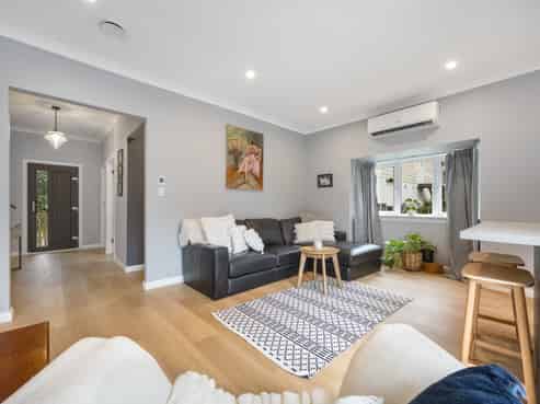 81A Woodglen Road, Glen Eden