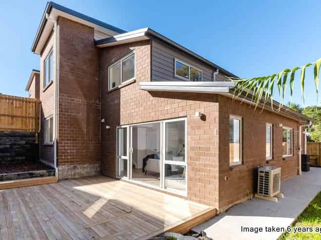 27 Sunshine Boulevard, Sunnyvale