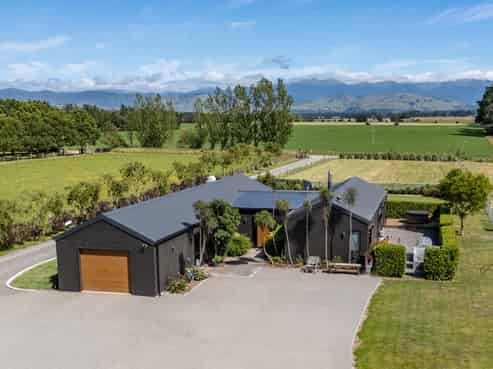524 Perrys Road, East Taratahi
