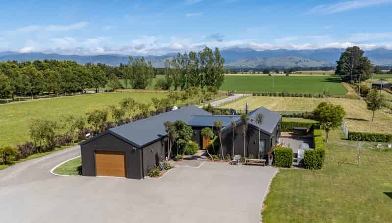 524 Perrys Road, East Taratahi