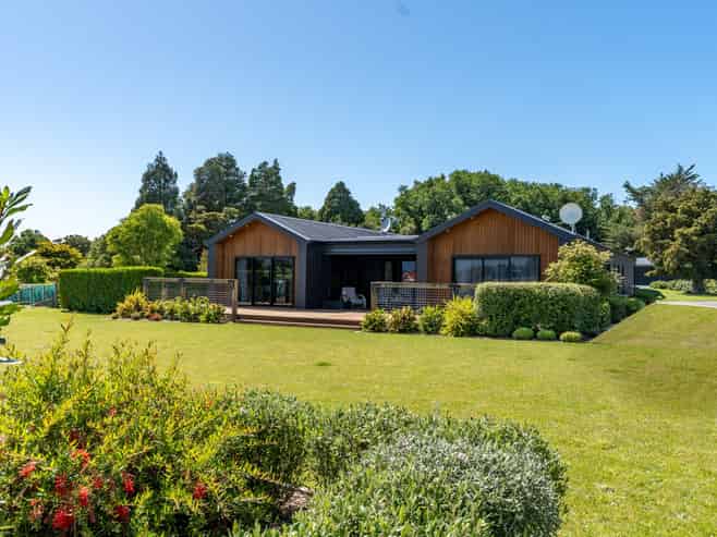 524 Perrys Road, East Taratahi