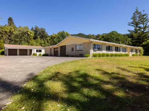 236 Willoughby Road, Katikati