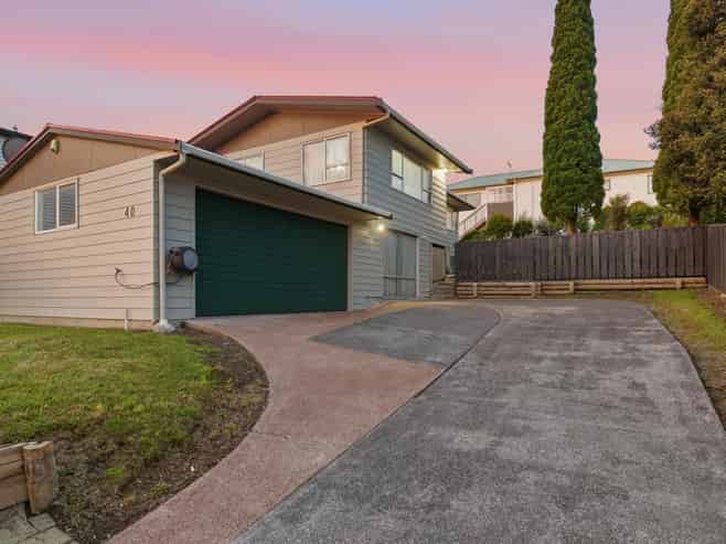 40 Glenbervie Crescent, Massey