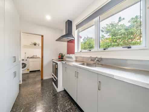 39 Naenae Road, Naenae