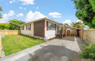 39 Naenae Road, Naenae