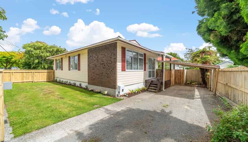 39 Naenae Road, Naenae