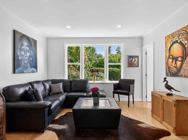 23 Cliff Road, Torbay