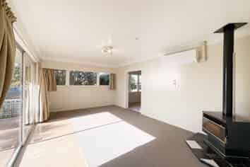 31 Wakefield Road, Favona